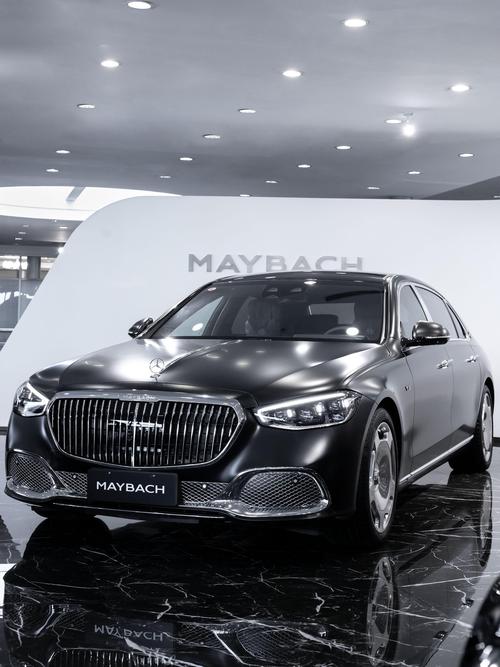 佛山260岚图汽车的售后服务让用户无忧出行，迈巴赫未来的豪华车趋势